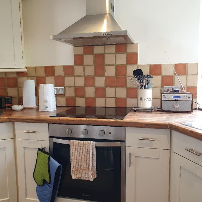 Priory Cottage Westbury  Buitenkant foto